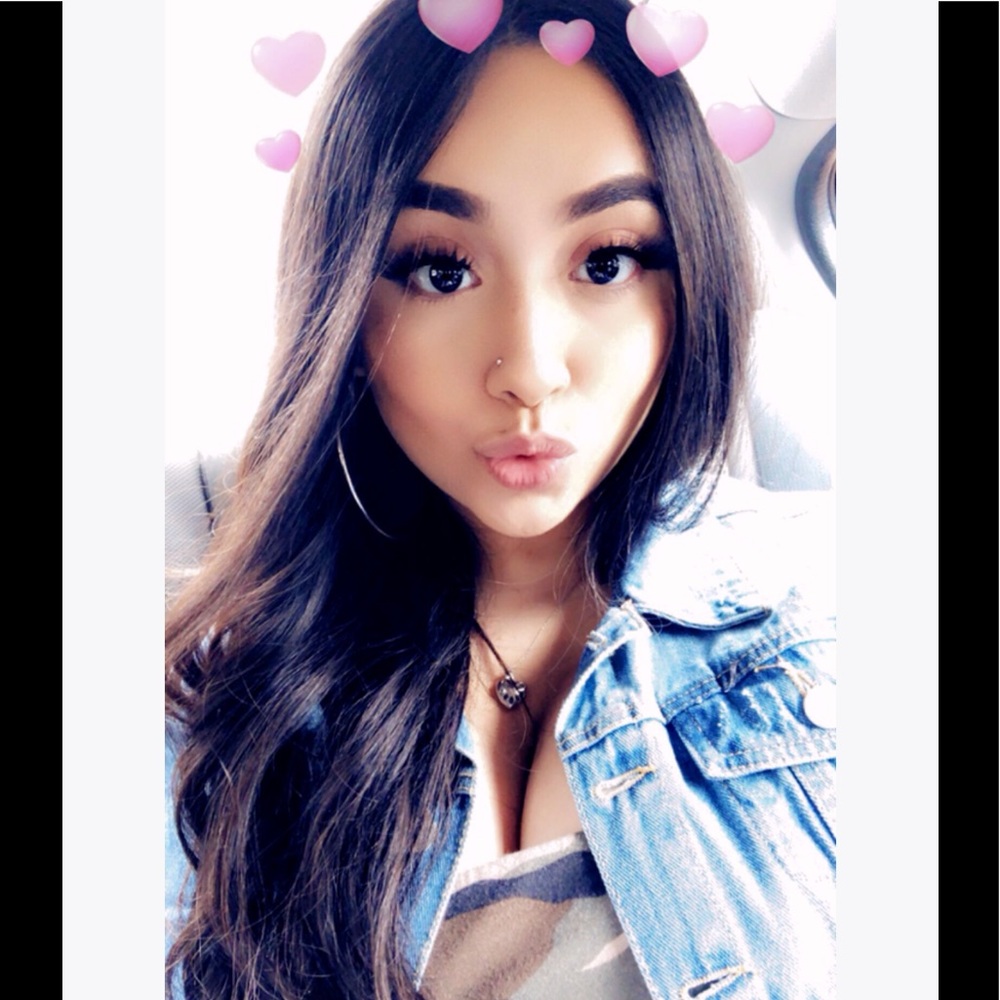 Meet your Posher, Arianna